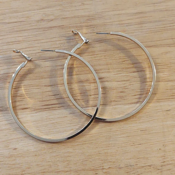 Premier Designs Jewelry Premier Designs Social Earrings Poshmark